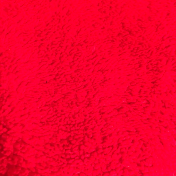 Red faux fur cropped hoddie - Picture 7 of 8